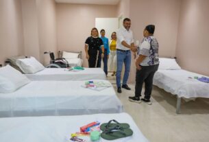 Wilson Lima, Governador do Amazonas, inaugurando a Casa de Passagem para idosos no Amazonas