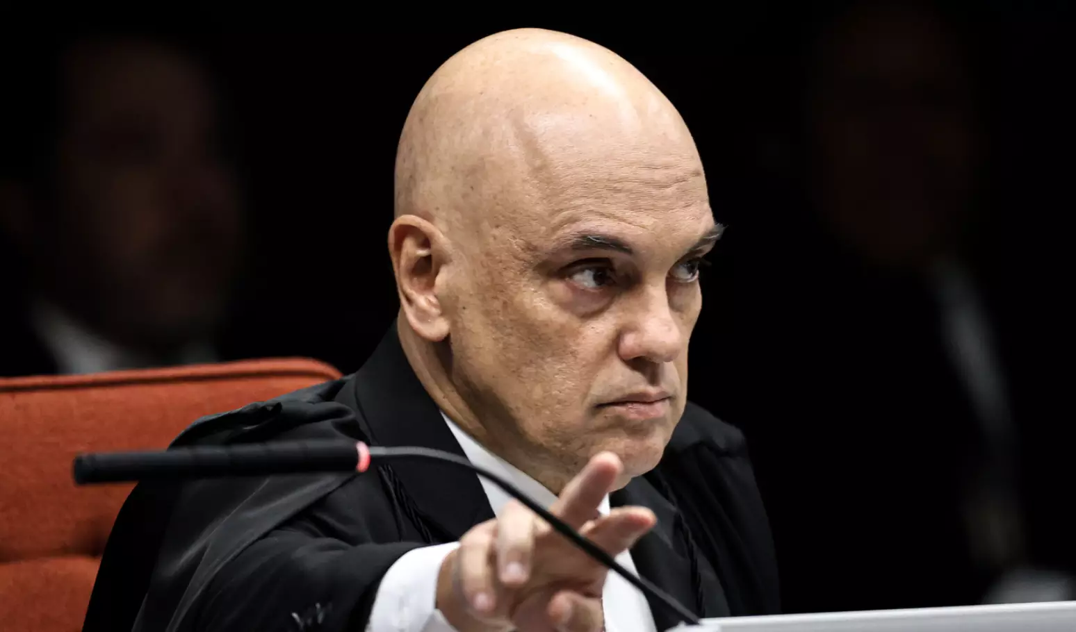 Na imagem, o Ministro Alexandre de Moraes - Moraes critica anistia e dá recados a Eduardo Bolsonaro em julgamento
