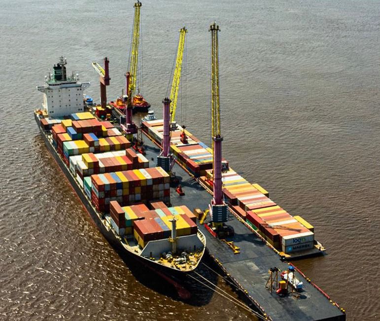 Importações disparam na ZFM com US$ 1,46 bi em setembro 2025