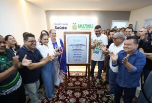 Imagem mostra o Governador Wilson Lima inaugurando novo modelo de pronto atendimento no hospital Platão Araújo - Pronto atendimento do Hospital Platão Araújo recebe modelo Fast Track