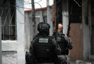 Chefes do CV Amazonas Escapam de Operação no Rio com Segurança Blindada