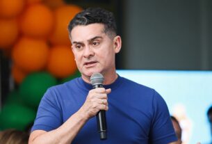 Imagem msotra Prefeito de Manaus, David Almeida em evento da Prefeitura - David Almeida: Prefeito pode ficar inelegível por 8 anos